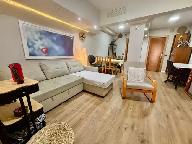 Sala de estar de Piso de alquiler en Madrid con Aire acondicionado, Calefacción y Amueblado