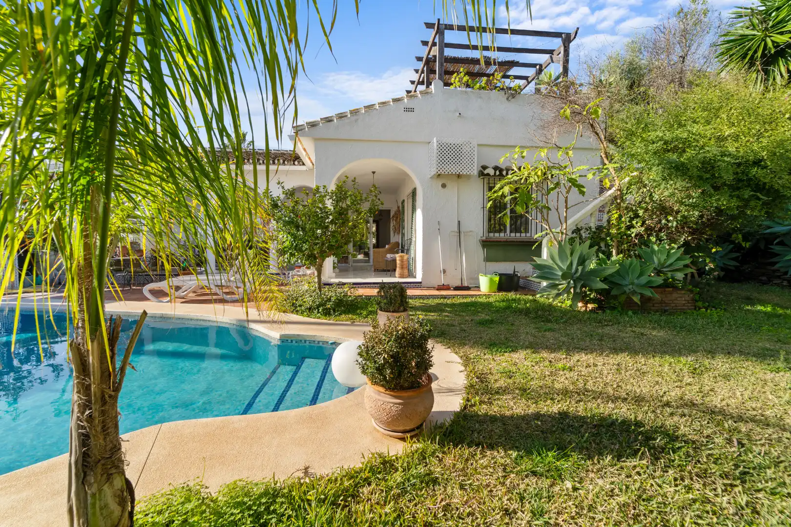 Casa con piscina en venta en Calle Zopilote, imagen 2