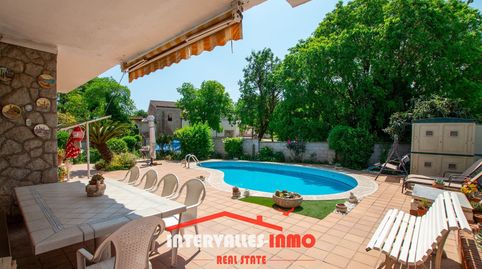 Foto 2 de Casa o chalet en venta en Palau-solità i Plegamans, Barcelona