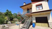 Außenansicht von Haus oder Chalet zum verkauf in Masquefa mit Terrasse und Balkon