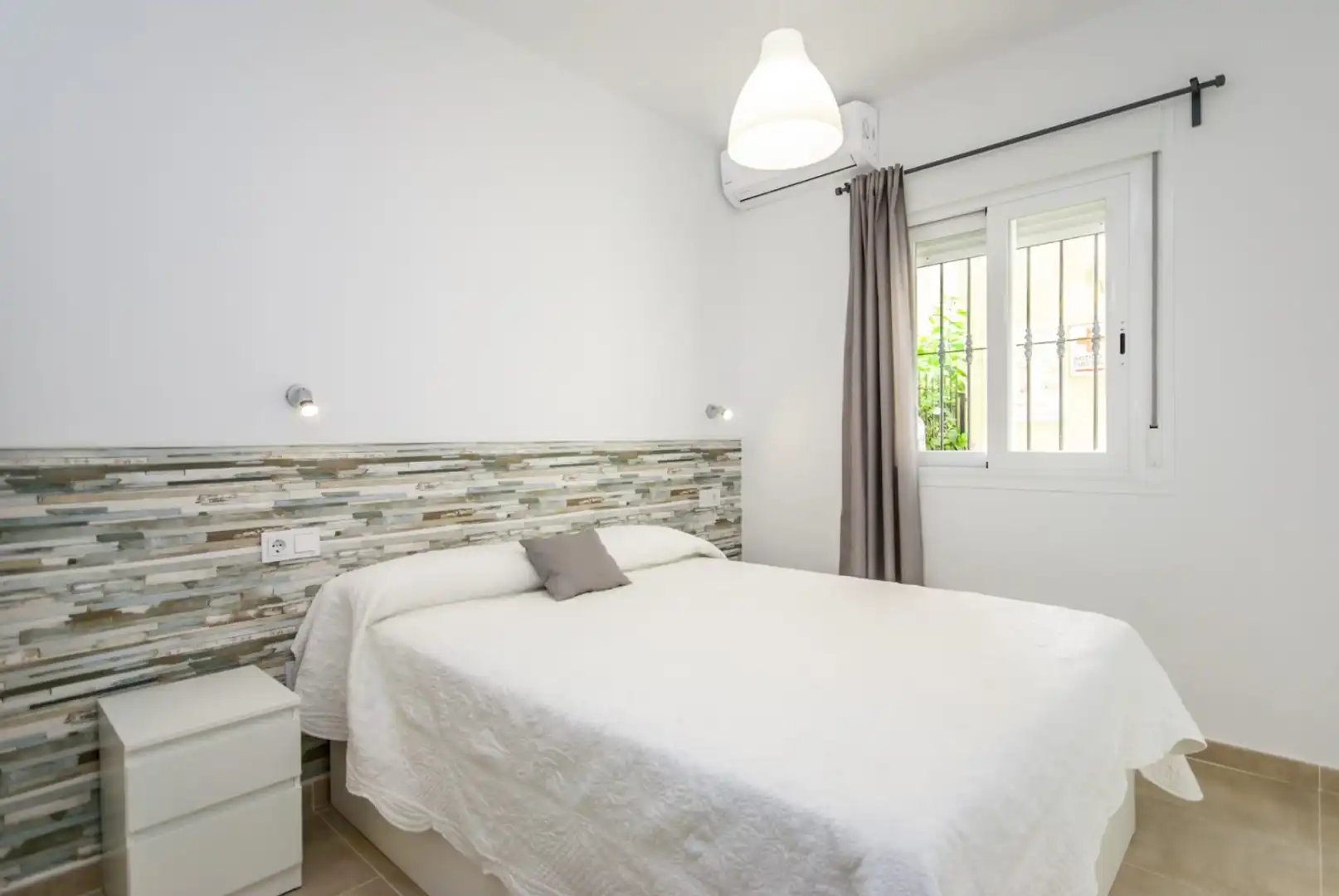 Dormitori de Pis en venda en Fuengirola amb Piscina comunitària