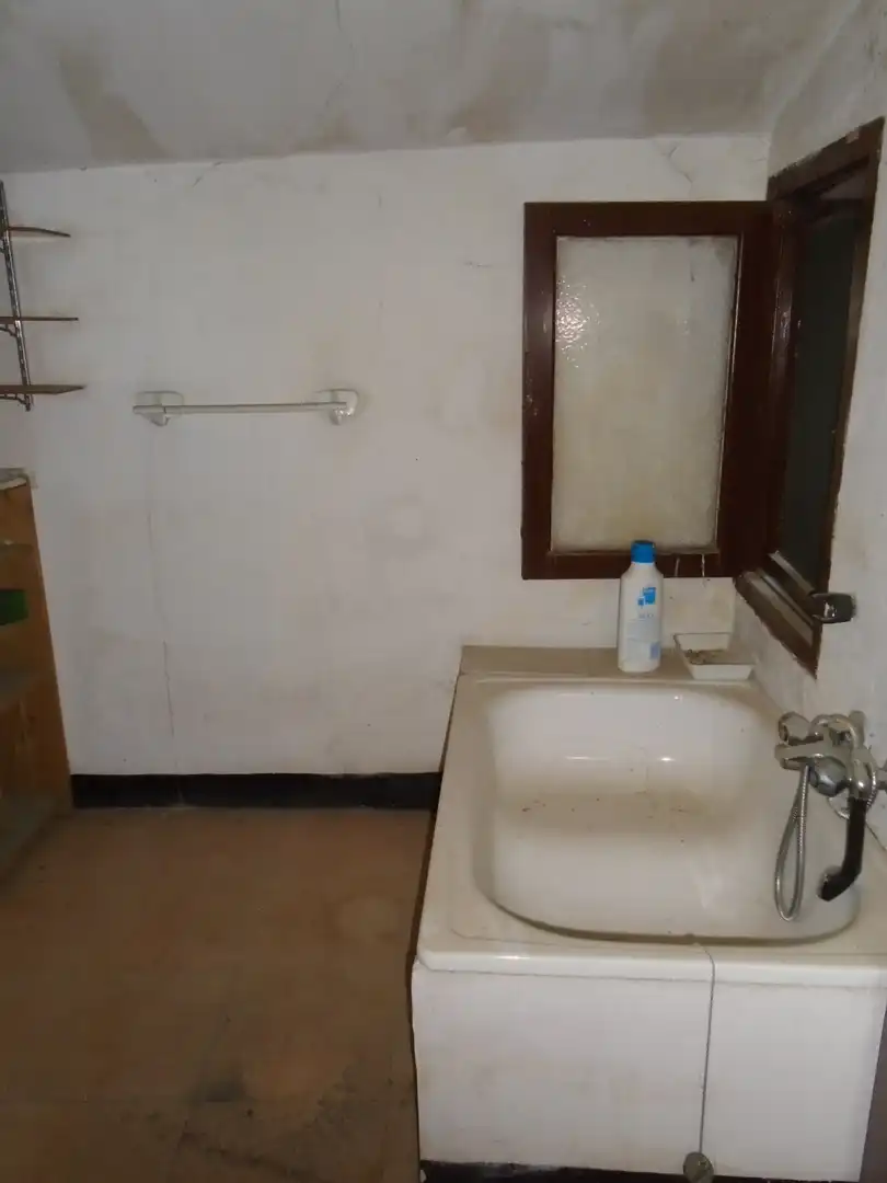 Baño de Finca rústica en venta en Rosselló con Calefacción, Terraza y Trastero
