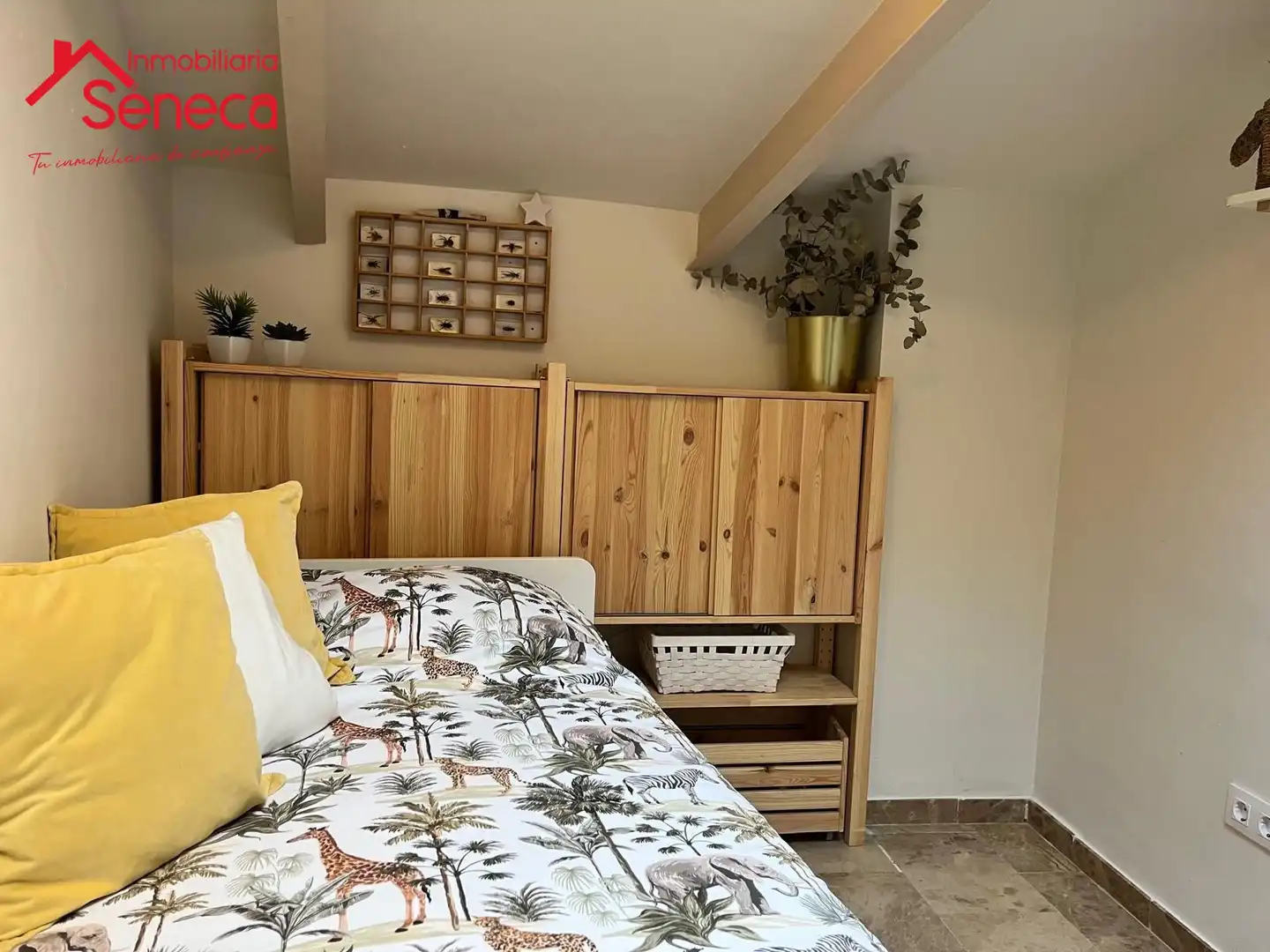 Bedroom of Flat for sale in Córdoba  with Air Conditioner, Heating and Furnished