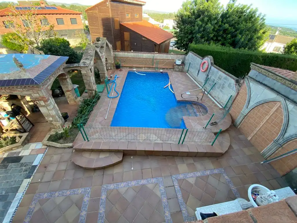 Swimming pool of Detached homes for sale in Altafulla  with Heating, Private garden and Storage room