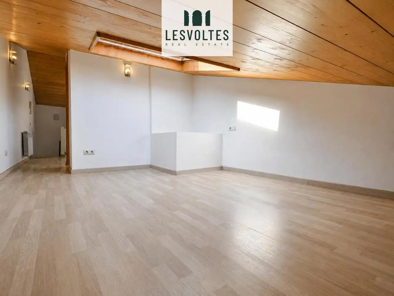 Living room of Flat for sale in Palafrugell  with Heating, Parquet flooring and Terrace