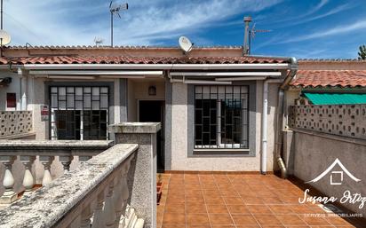 Exterior view of Single-family semi-detached for sale in Esparreguera  with Heating, Parquet flooring and Terrace