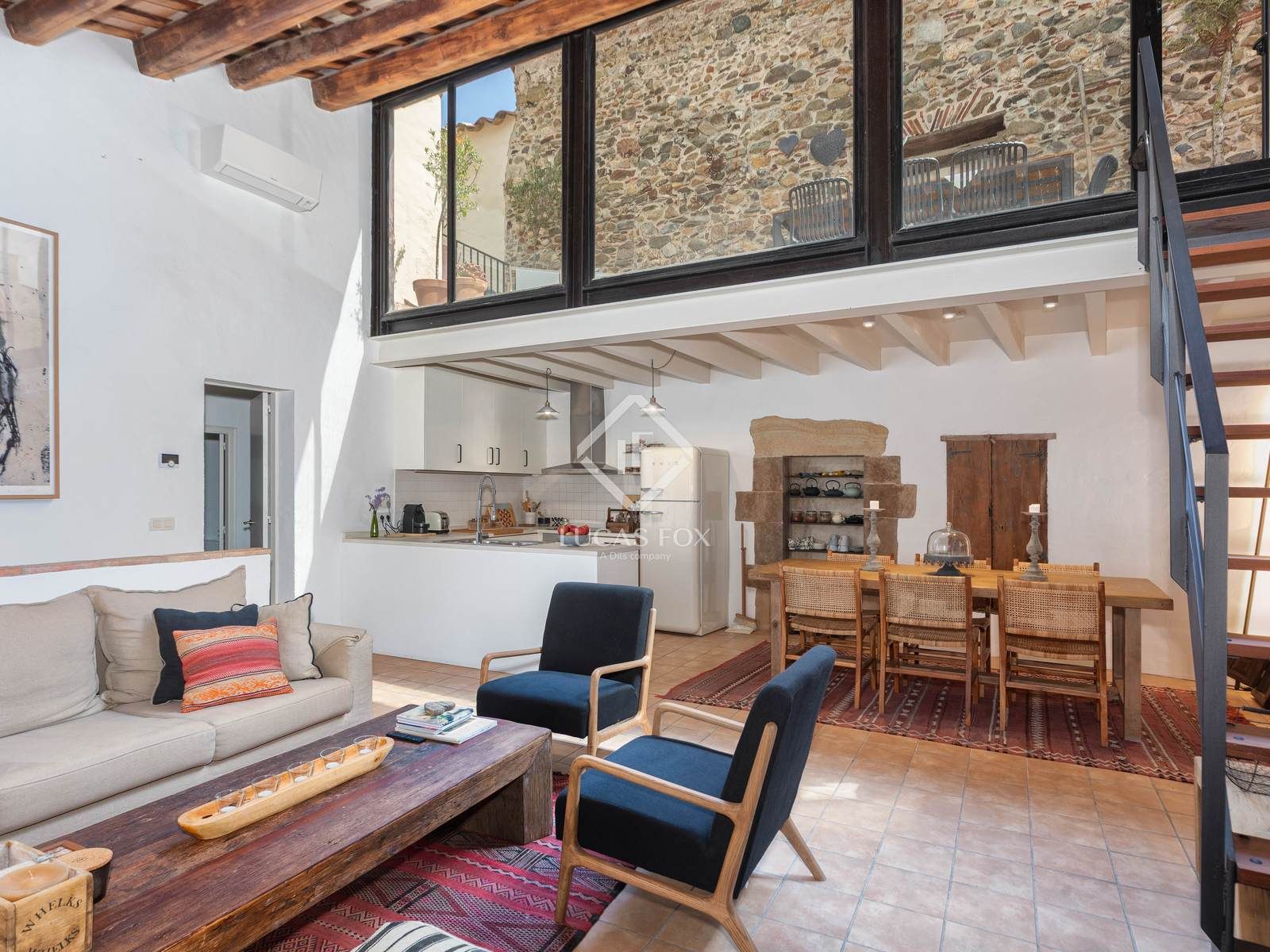 Sala d'estar de Finca rústica en venda en Cruïlles, Monells I Sant Sadurní de L'Heura amb Aire condicionat, Calefacció i Terrassa