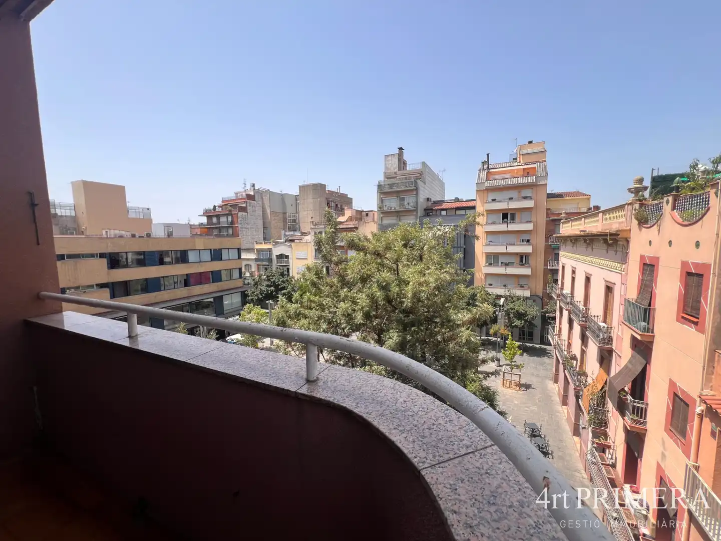 Vista exterior de Pis en venda en Granollers amb Calefacció i Balcó