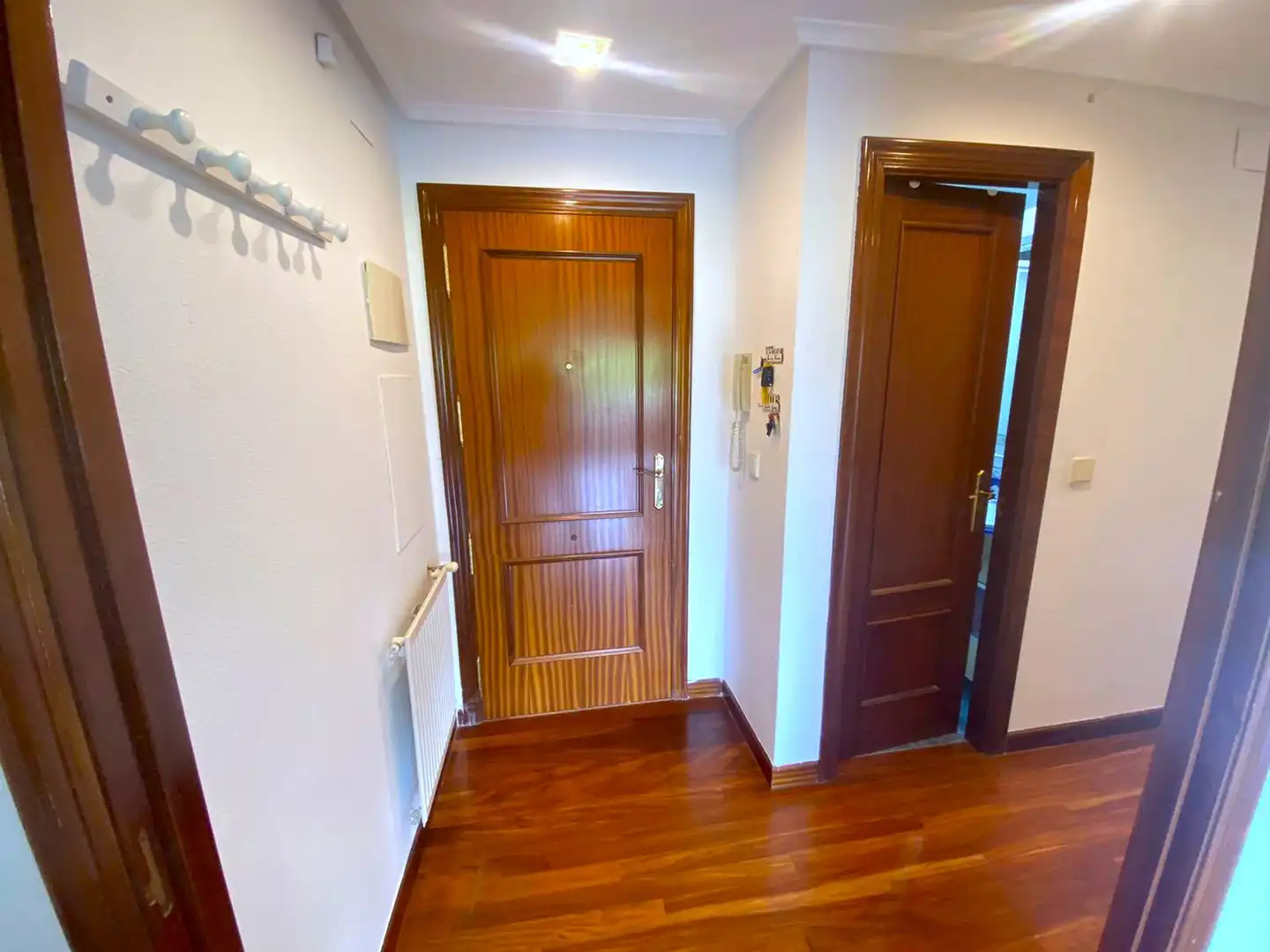 Dachboden zum Verkauf in Castro-Urdiales mit Heizung, Privatgarten und Parkett