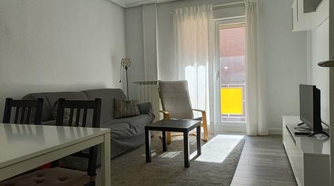 Foto 2 de Piso de alquiler en Baron del Castillo de Chirel, Berruguete,  Madrid Capital