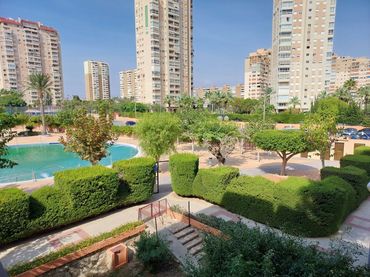 Appartement avec piscine à vendre à Avenida Jaime I el Conquistador 2