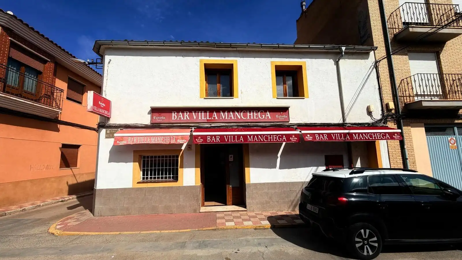 Local comercial en venta en Calle Calle Niceto Cuenca 62