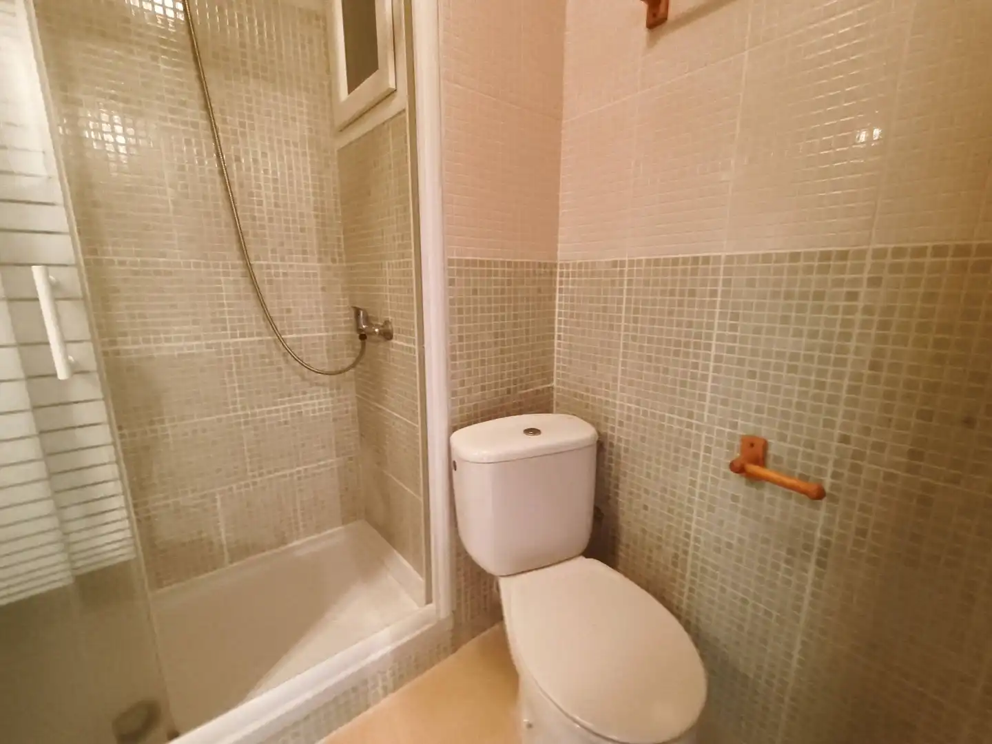 Baño de Piso en venta en Torrevieja con Calefacción, Jardín privado y Trastero