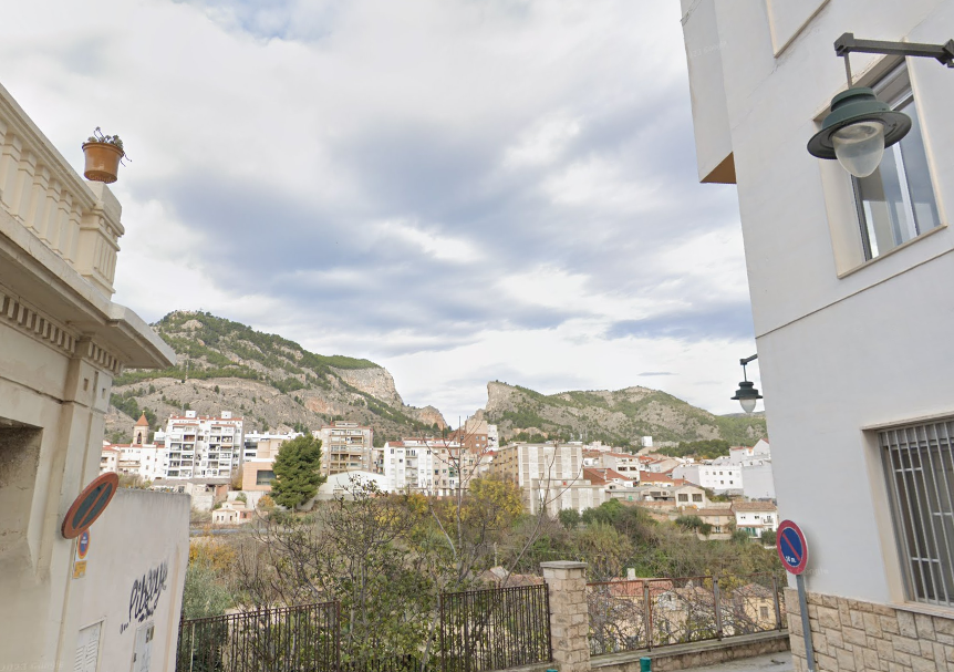 Vista exterior de Pis en venda en Alcoy / Alcoi