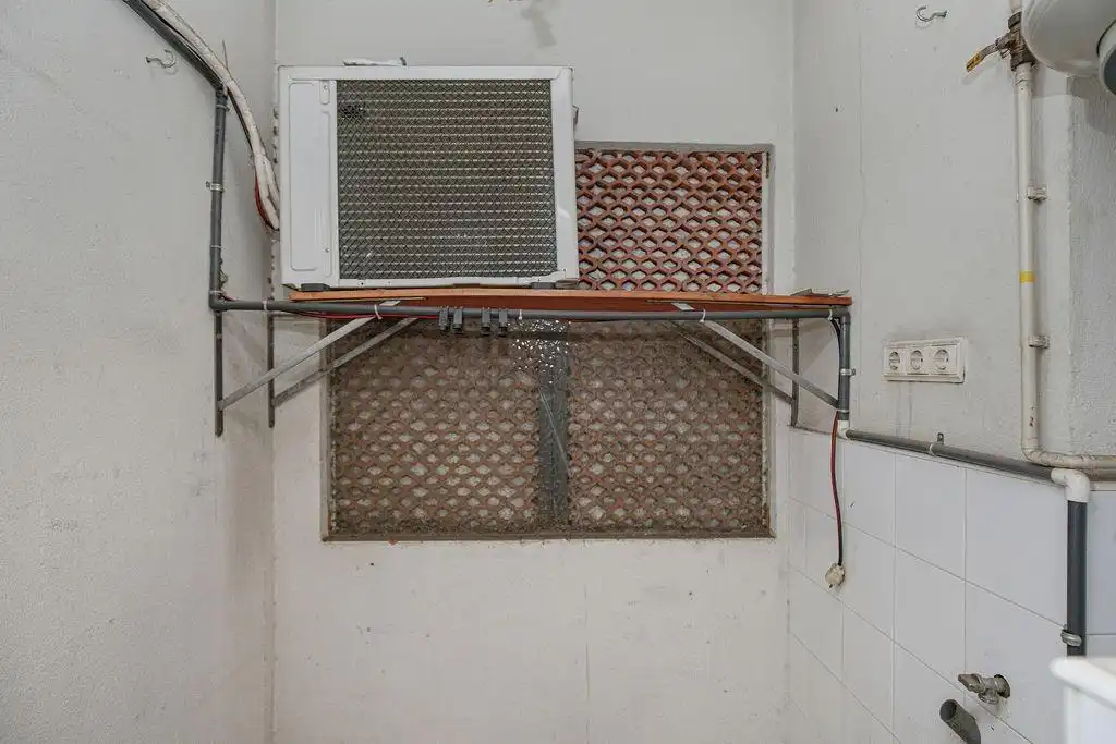 Balcony of Ground floor for sale in Figueres