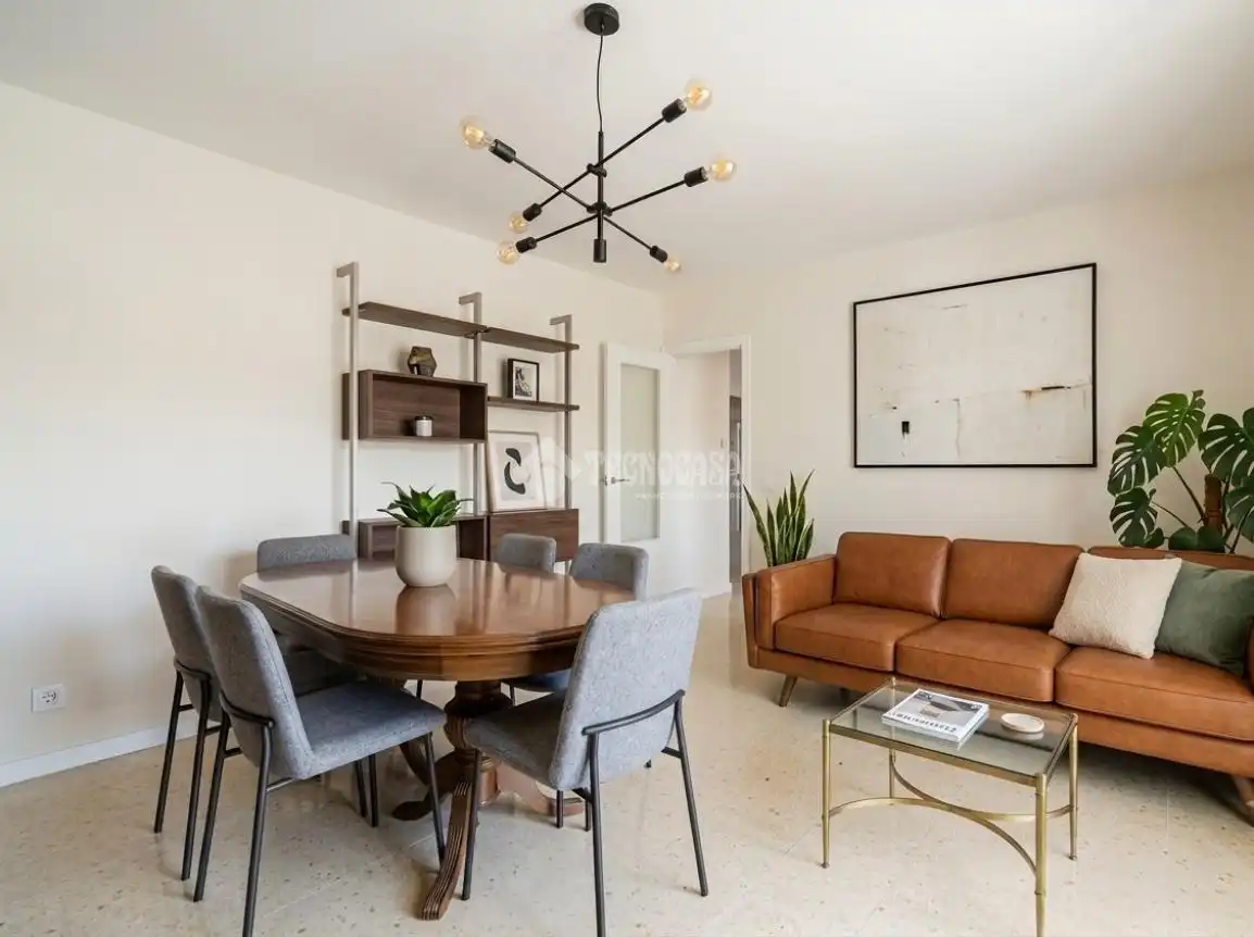 Piso en venta en Av. d'en Caritg, Lloreda