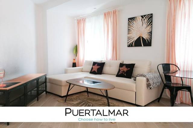 Piso en Alquiler en Carrer Italia, 37 en Ensanche - Diputación