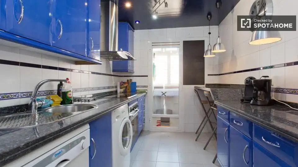 Habitación en Almenara -Ventilla