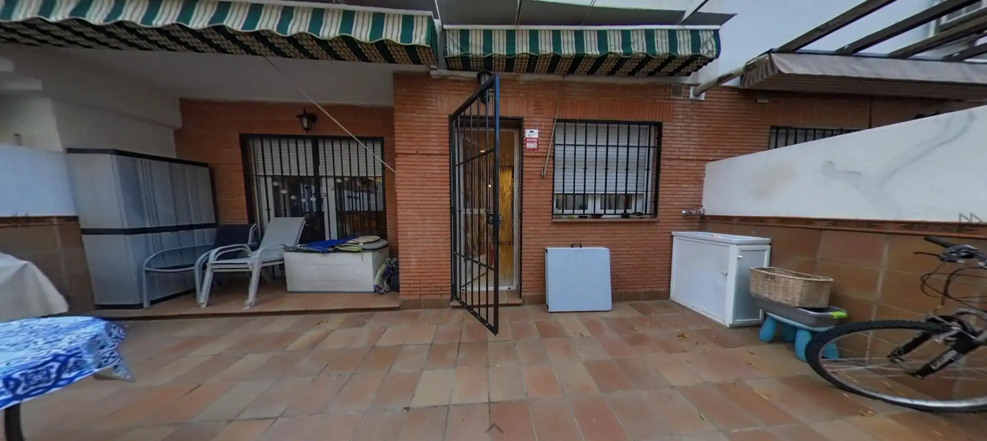 Adossat amb terrassa en venda a Genil, imagen 48