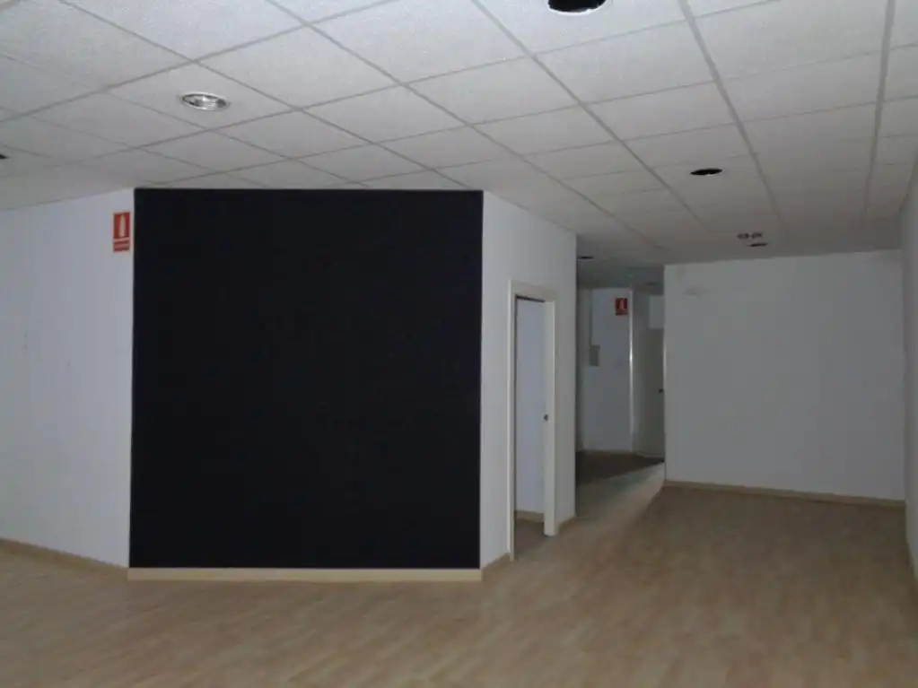 Business premises for sale in C/Sant Gaietà, imagen 5