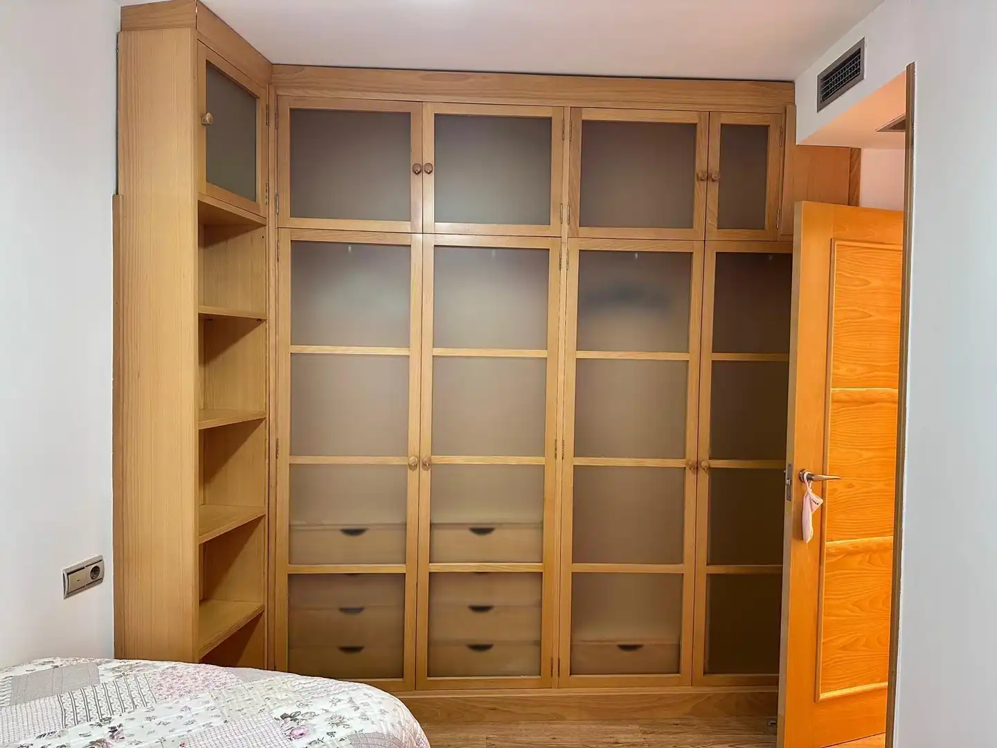 Schlafzimmer von Wohnung zur Miete in Cartagena