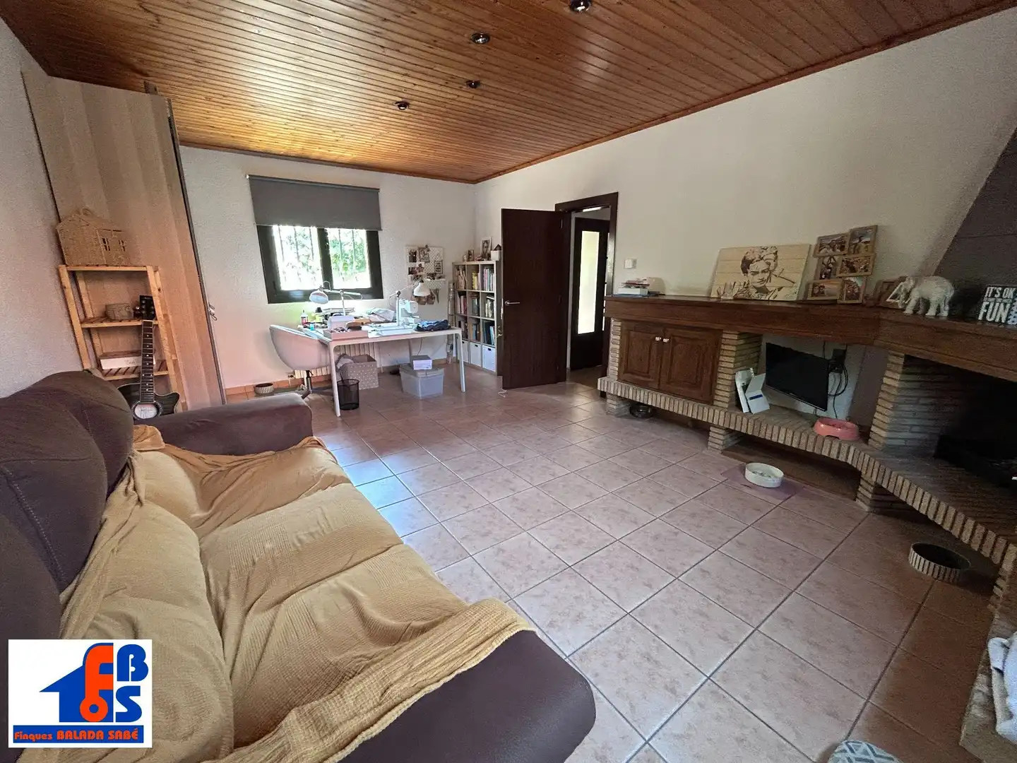 Sala de estar de Casa o chalet en venta en Sant Esteve de Palautordera con Aire acondicionado, Calefacción y Jardín privado