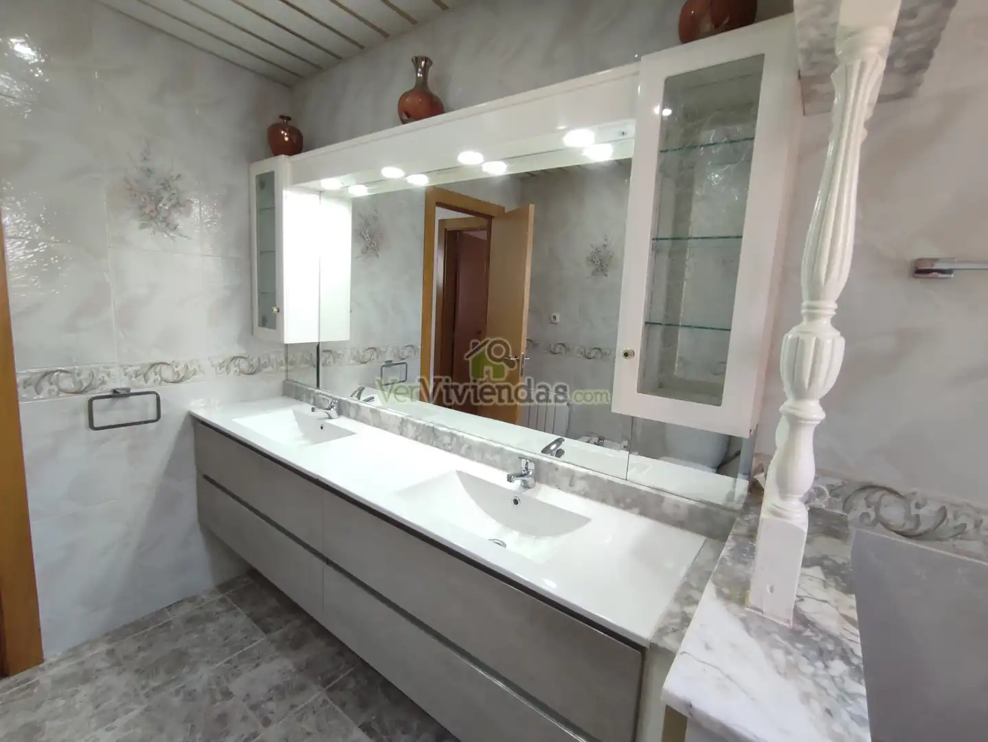 Bathroom of Houses for sale in Masquefa  with Air Conditioner, Heating and Private garden