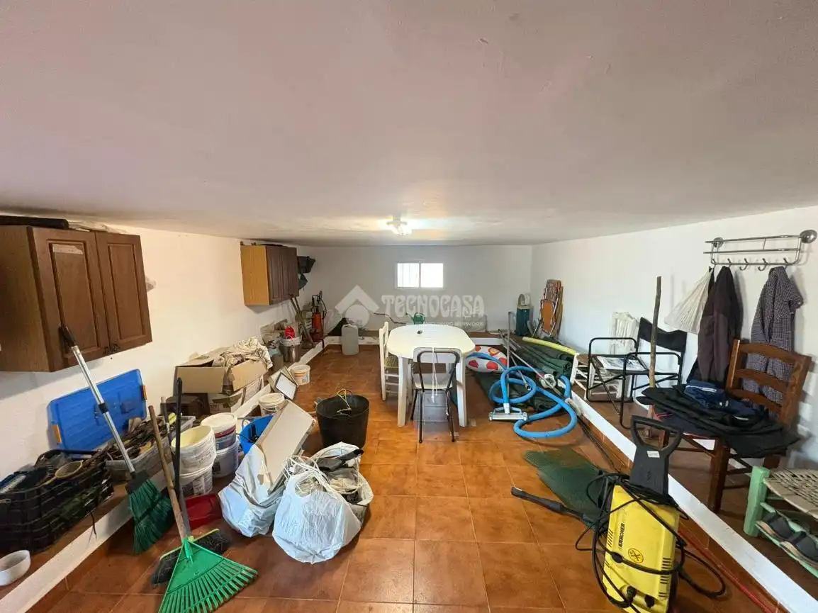 Country homes for sale in Andújar  with Private garden and Terrace