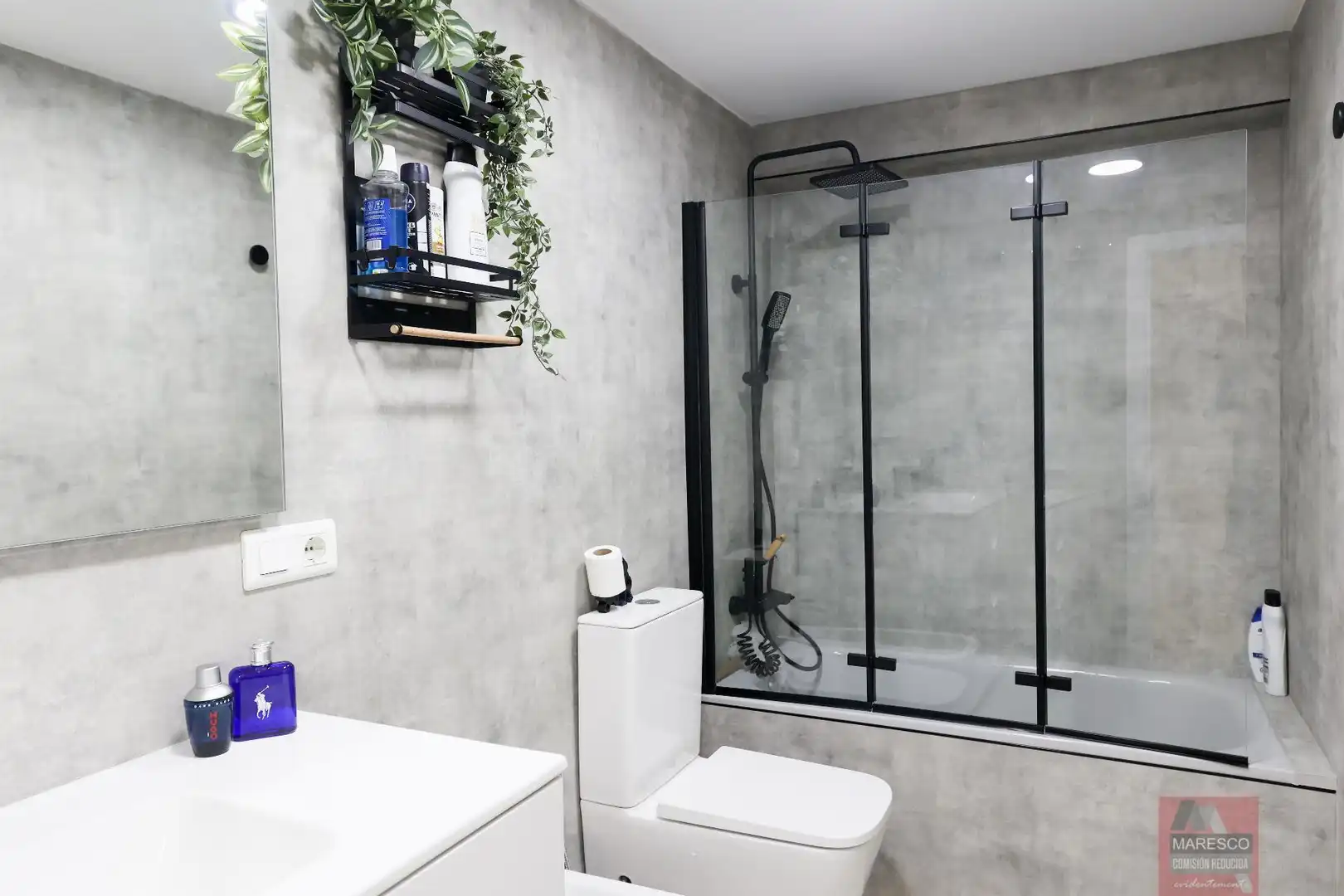 Bathroom of Detached homes for sale in Mijas  with Air Conditioner, Heating and Terrace