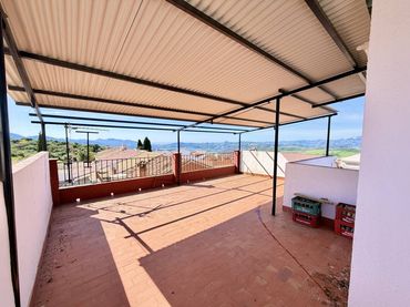Casa con balcone in vendita a Calle Huelva 2