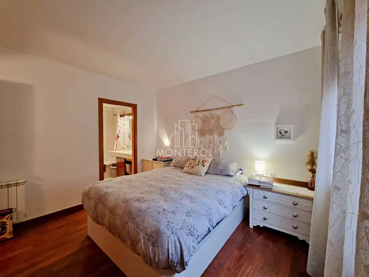 Habitación de Piso en venta en Cerdanyola del Vallès con Aire acondicionado, Calefacción y Parquet