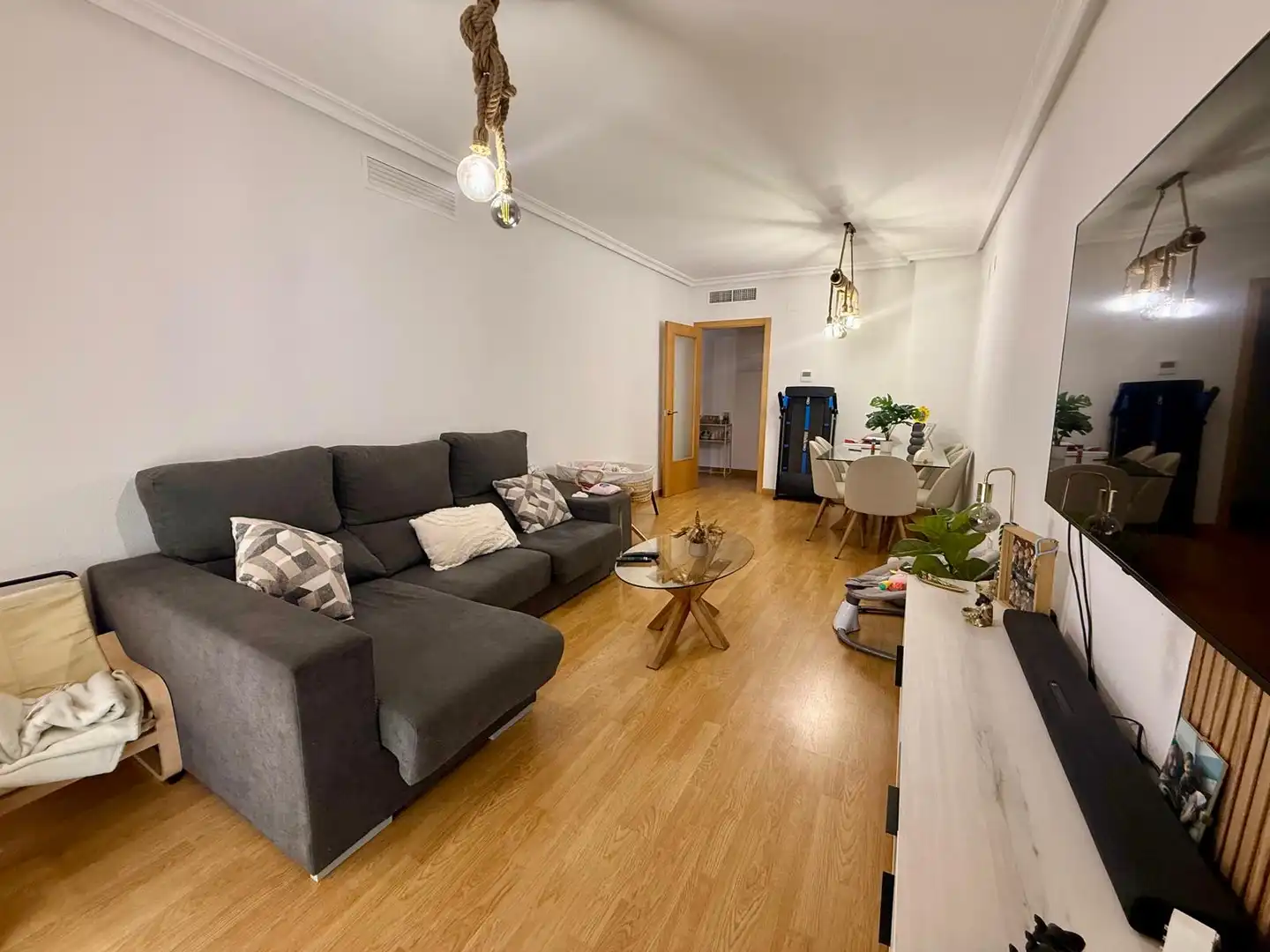 Sala de estar de Piso en venta en Agost con Aire acondicionado, Parquet y Trastero
