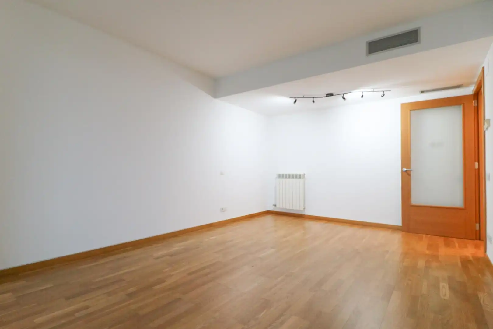 Piso en venta en Viladecans con Aire acondicionado, Parquet y Trastero
