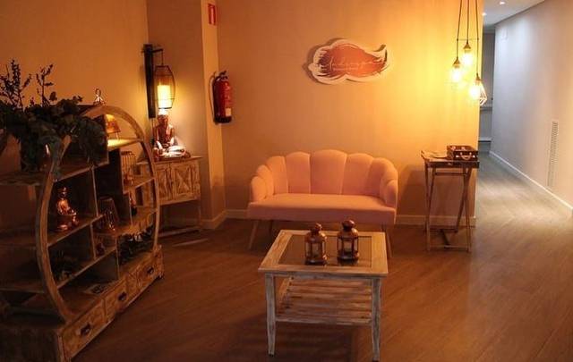 Local comercial en Venta en Calle de la Reina Fabiola en La Granja