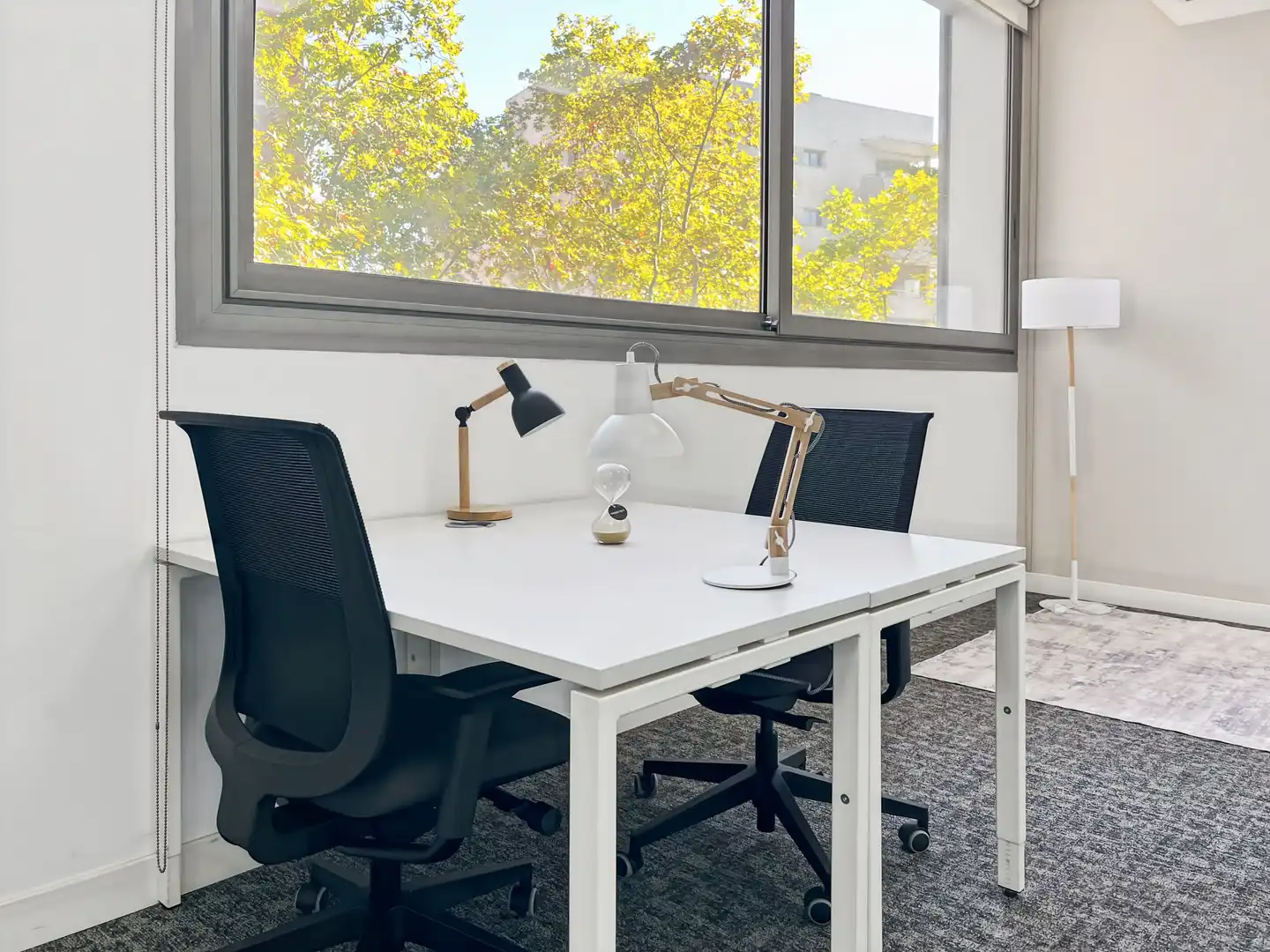 Büro zur Miete in El Prat de Llobregat mit Klimaanlage, Heizung und Möbliert