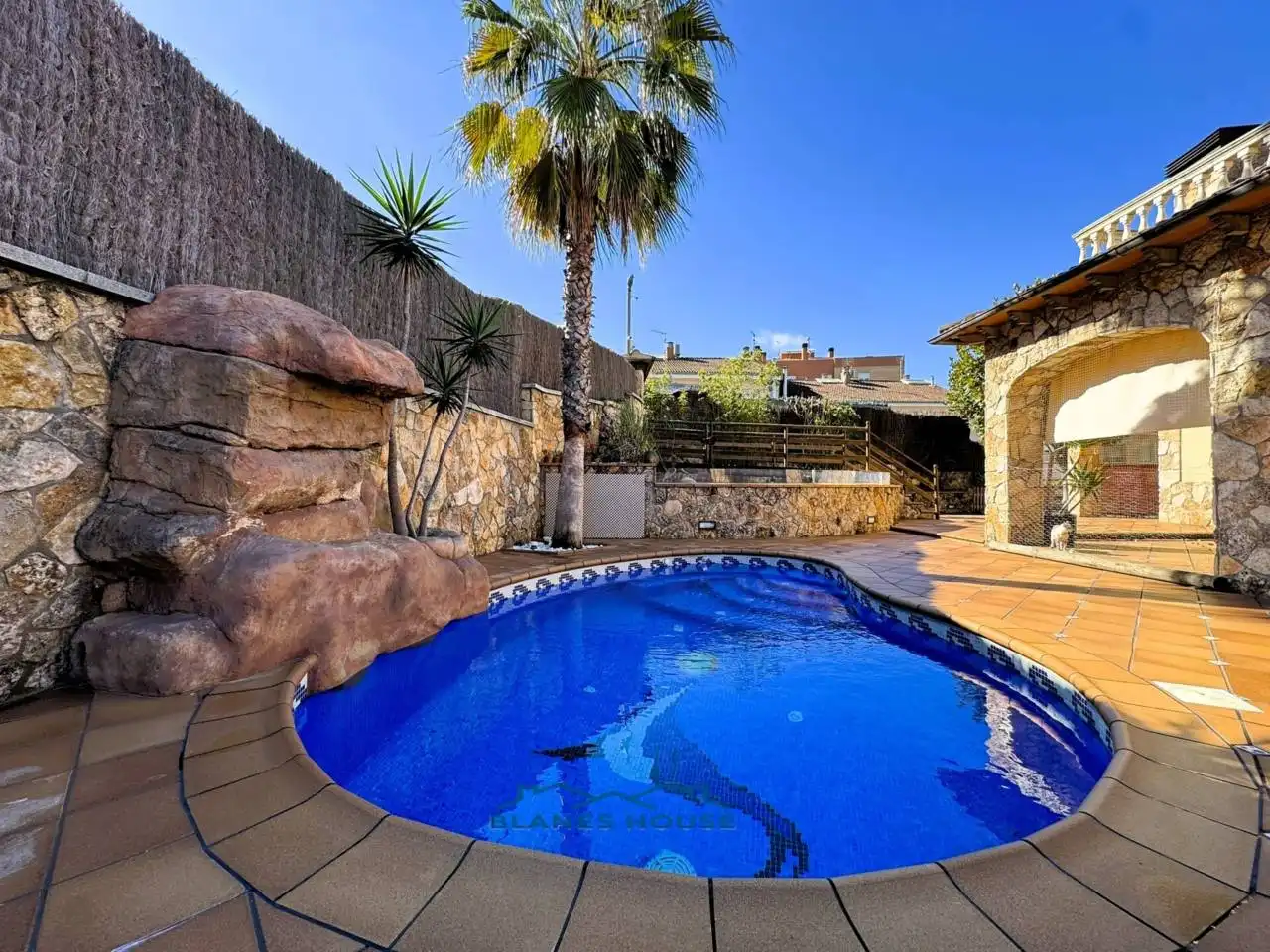 Piscina de Casa o xalet en venda en Blanes amb Aire condicionat, Calefacció i Jardí privat
