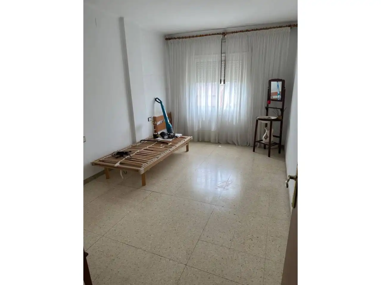 Habitación de Piso de alquiler en La Garriga con Aire acondicionado y Balcón