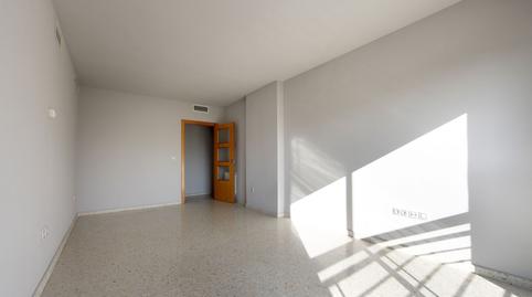 Foto 3 de Pis de lloguer a Calle Isla de la Gomera, Avda. Federico Garcia Lorca - Nueva Estación Autobuses, Granada