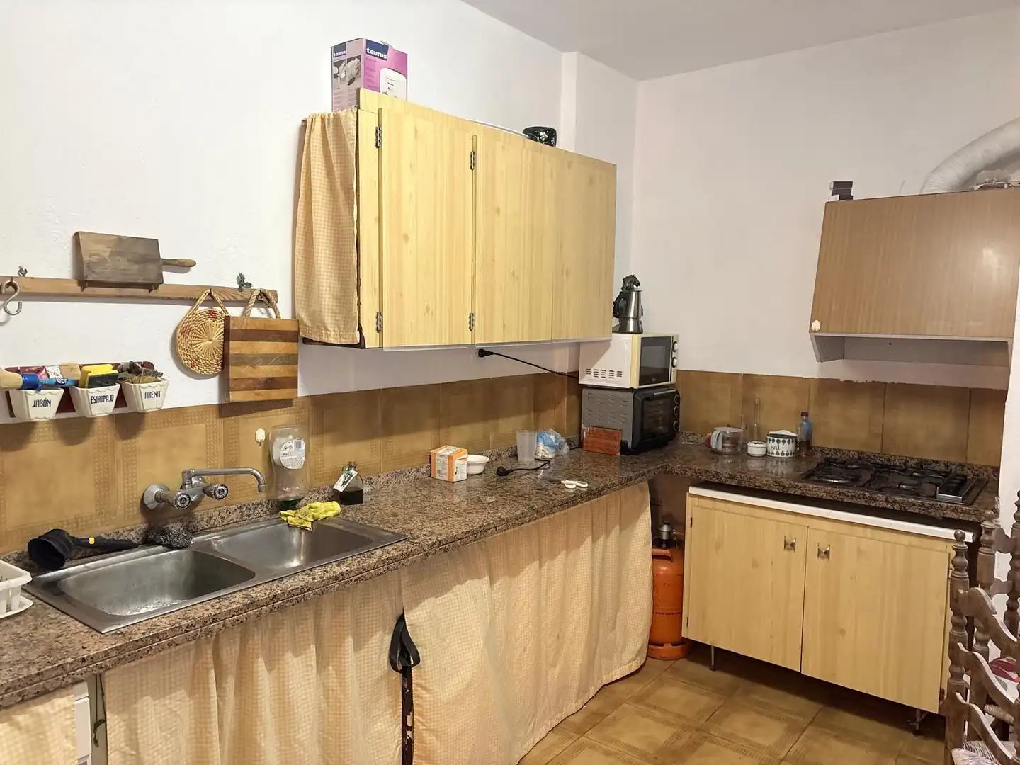 Kitchen of Houses for sale in La Font de la Figuera  with Swimming Pool