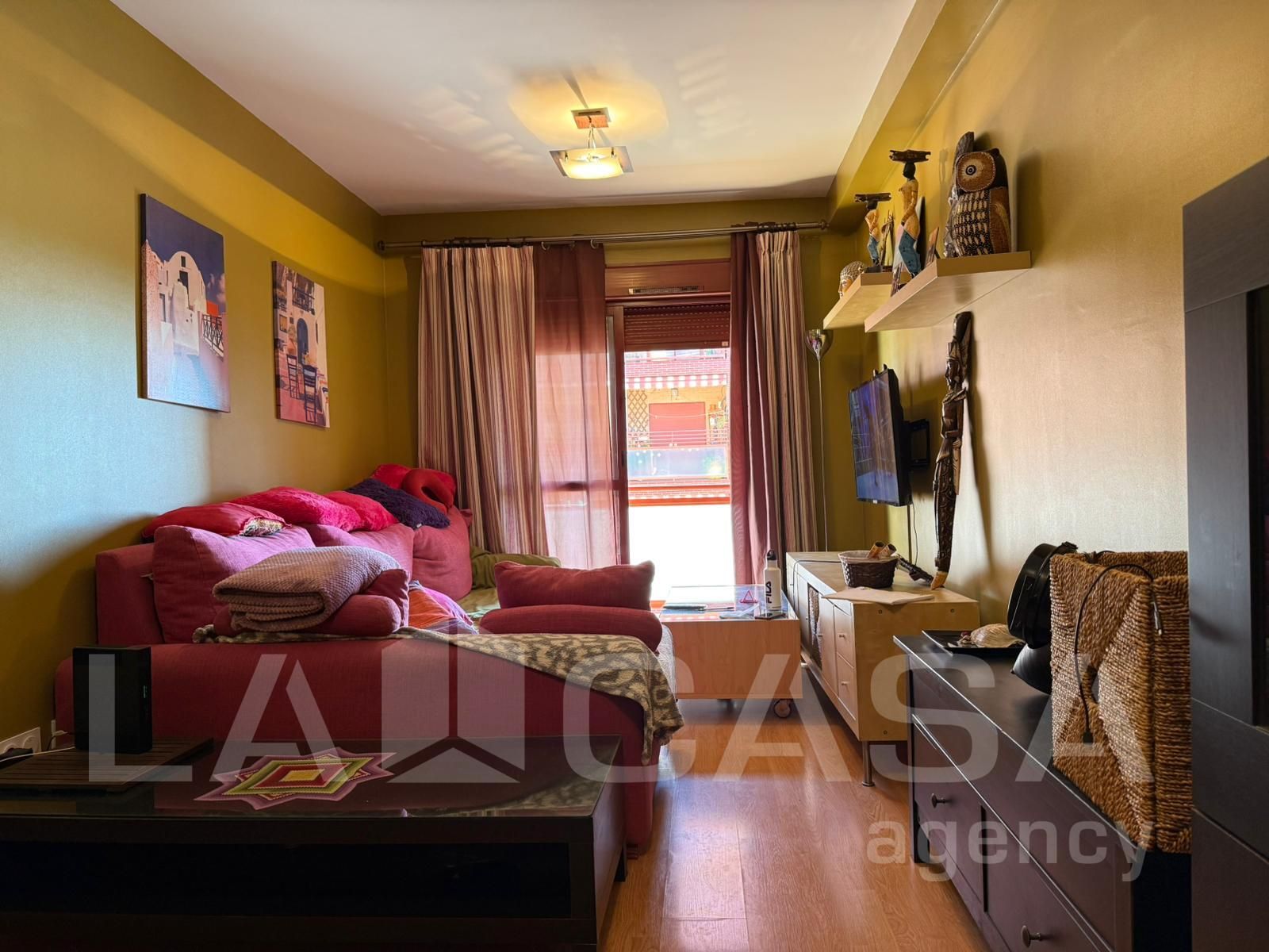 Habitación de Piso en venta en Dos Hermanas con Terraza y Trastero