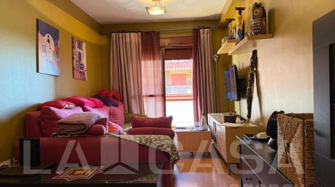 Foto 2 de Piso en venta en Entrenúcleos, Dos Hermanas