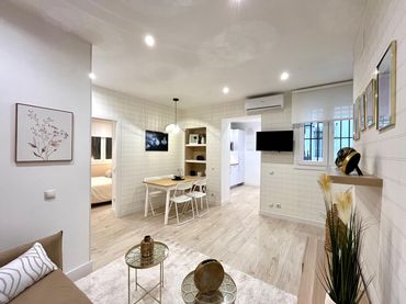 Piso con ascensor en venta en Calle de Atocha