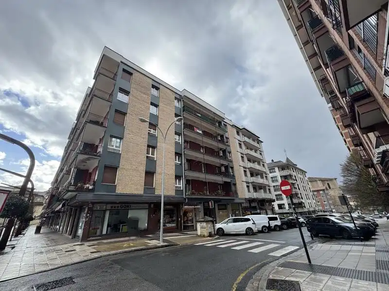 Flat with lift for sale in Bergara, imagen 4
