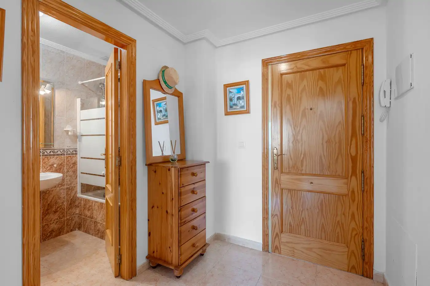 Apartamento en venta en Torrevieja con Aire acondicionado, Amueblado y Horno