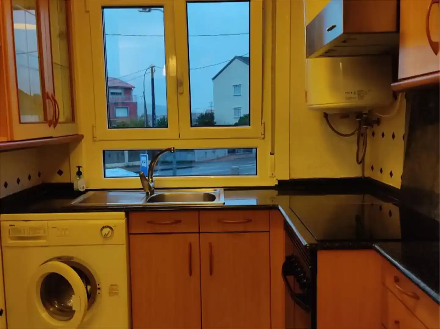 Küche von Wohnung zur Miete in Valga mit Möbliert, Ofen und Waschmaschine