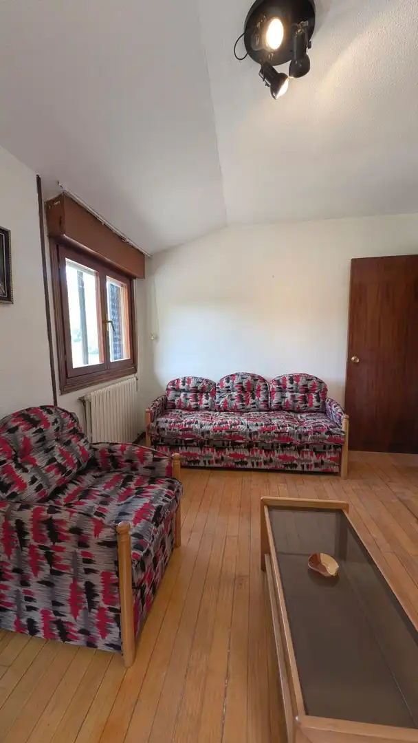 Wohnzimmer von Wohnung zum Verkauf in Vega de Pas mit Heizung, Abstellraum und Möbliert