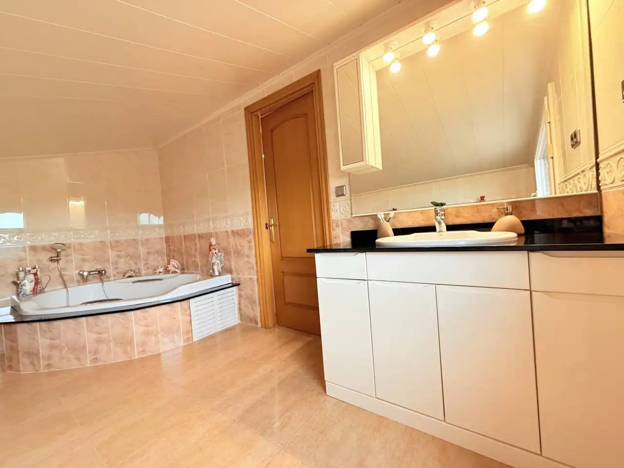 Casa con jardín en venta en Riells i Viabrea, imagen 25
