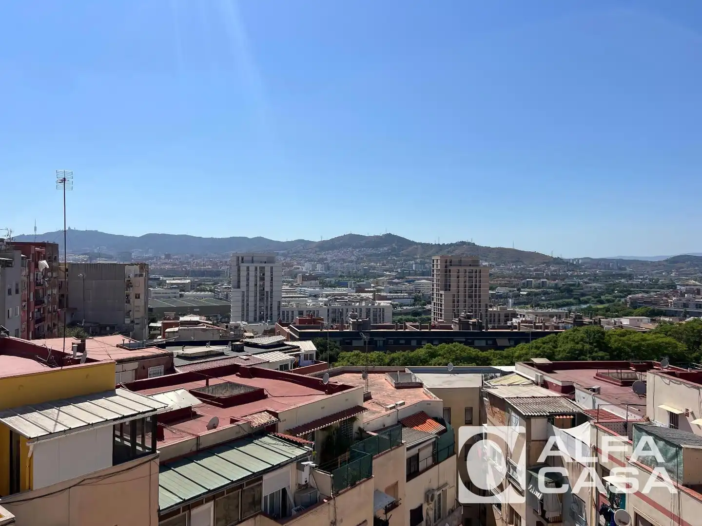 Flat with terrace for sale in El Raval, imagen 3