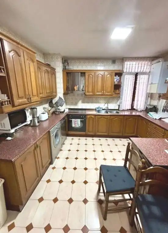 Flat for sale in Uribarri Kalea, Barrio de Uribarri