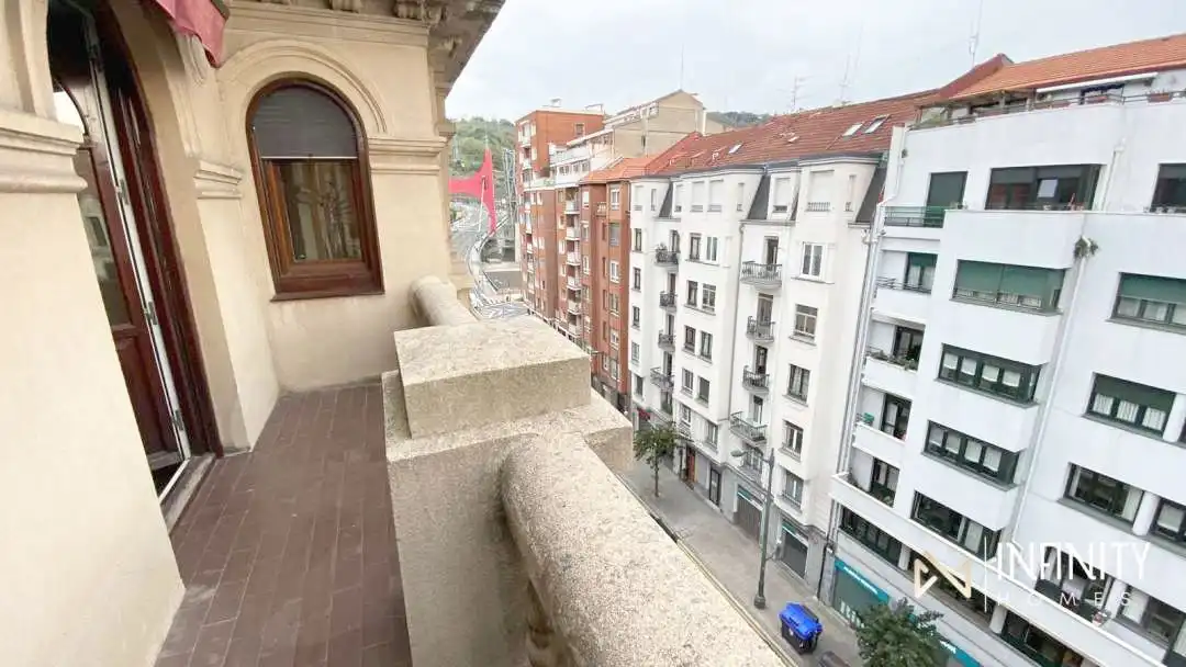 Terraza de Piso de alquiler en Bilbao  con Calefacción, Terraza y Balcón